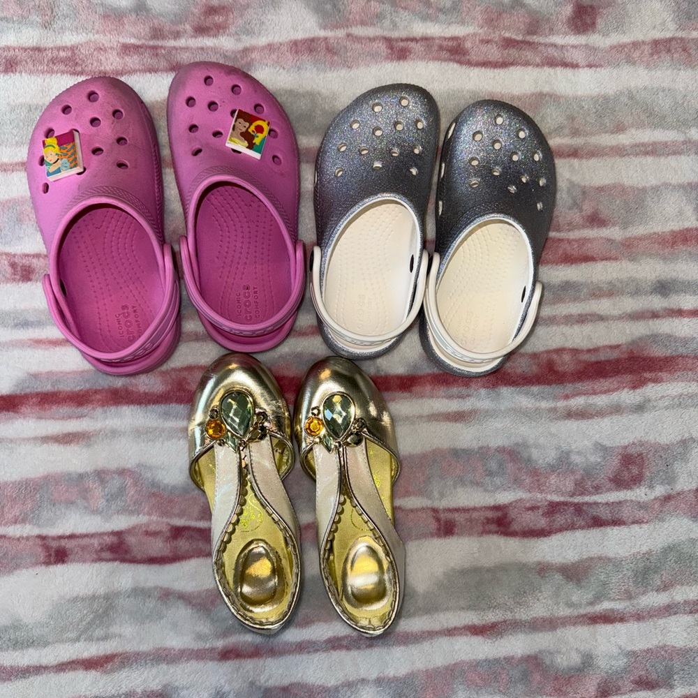 Kids shoes - 3 pairs size 12